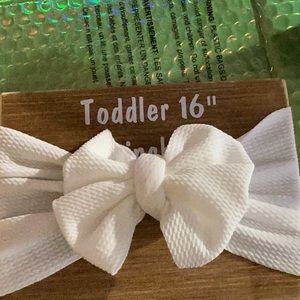 Toddler head wrap bow